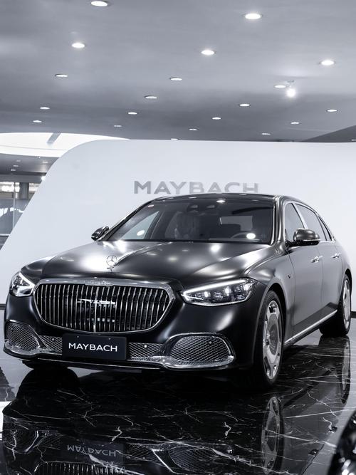 佛山禅城区万盛耀企业管理咨询岚图汽车的售后服务让用户无忧出行，迈巴赫未来的豪华车趋势